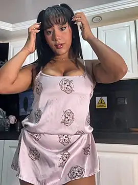 adalinarusell  online show from July 26, 2026, 11:28 am