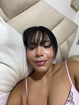 adalinarusell  online show from July 11, 2026, 11:38 pm