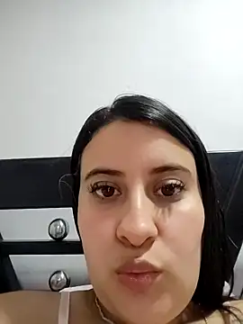 mialorents online show from October 12, 2025, 9:38 pm