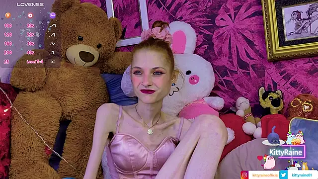 KittyRaine online show from June 15, 2026, 12:38 pm