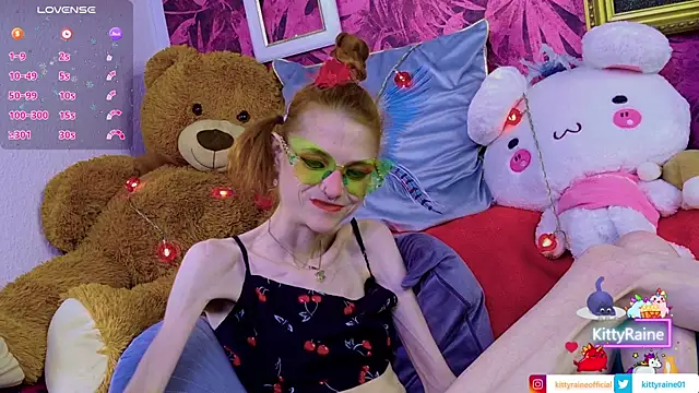 KittyRaine online show from June 24, 2026, 12:59 pm