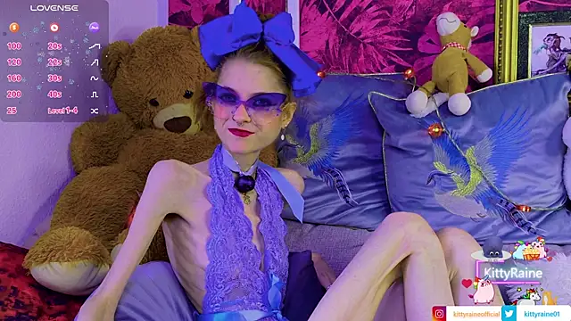 KittyRaine online show from July 9, 2026, 12:37 pm
