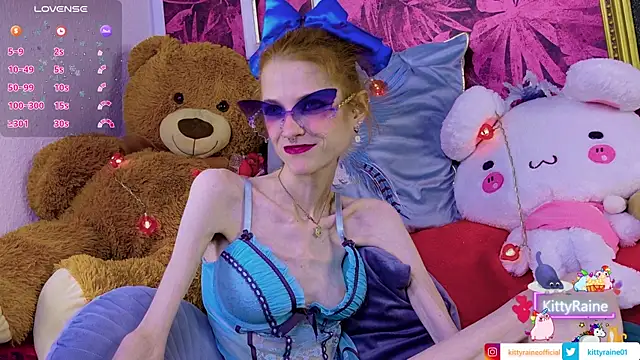 KittyRaine online show from June 23, 2026, 12:58 pm