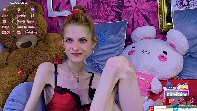 KittyRaine online show from July 3, 2026, 1:06 pm