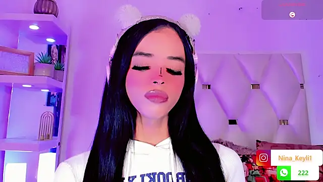 Nina Keyli online show from January 5, 2026, 7:39 pm