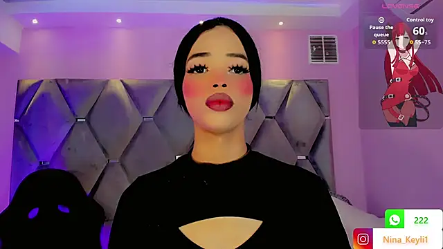 Nina Keyli online show from October 10, 2025, 7:04 pm