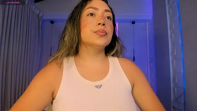 Snapshot of heidy_johns chatting on February 7, 2026, 3:58 am heidy johns online show from February 7, 2026, 3:58 am