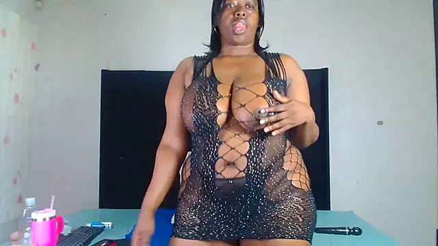 Nipples Lovers30 online show from November 4, 2025, 4:55 pm