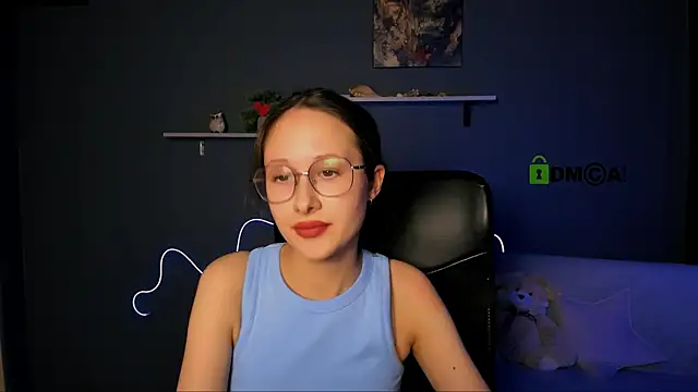 mona cloud online show from March 22, 2025, 3:42 pm