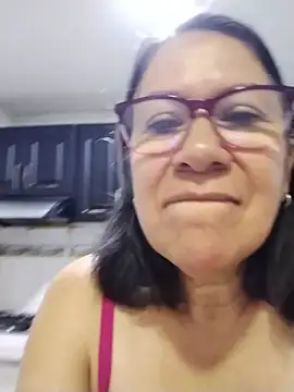 victoria wayne online show from July 4, 2026, 9:26 am