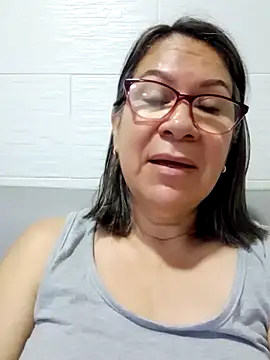 victoria wayne online show from November 13, 2025, 9:57 am