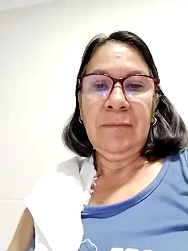 victoria wayne online show from May 3, 2026, 9:03 am