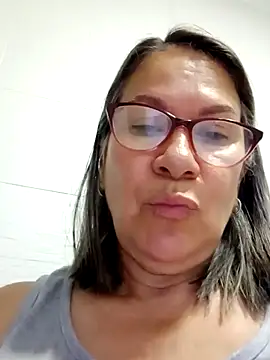 victoria wayne online show from November 28, 2025, 9:09 am