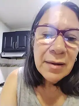victoria wayne online show from July 11, 2026, 8:47 am