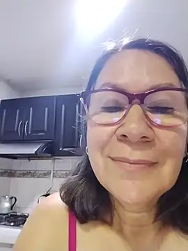 victoria wayne online show from July 6, 2026, 9:16 am