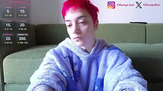 OllympeKaii online show from June 15, 2026, 6:46 am