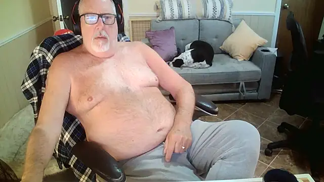 superbearboss online show from June 7, 2026, 3:17 pm