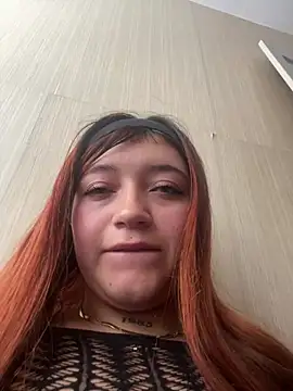 Snapshot of Karina_Leon chatting on June 24, 2026, 7:01 pm Karina Leon online show from June 24, 2026, 7:01 pm