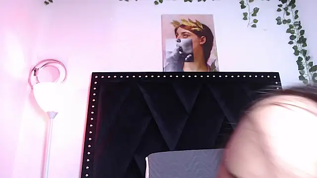 AvaX 777 online show from September 28, 2025, 12:34 pm