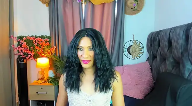 davinaclaire online show from March 21, 2025, 8:18 pm