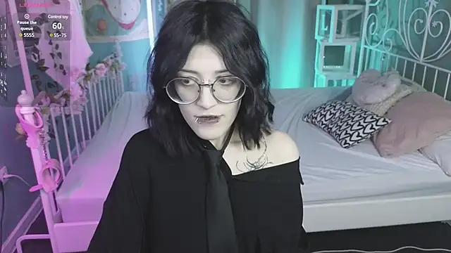 Setsunai  online show from March 12, 2025, 2:52 am