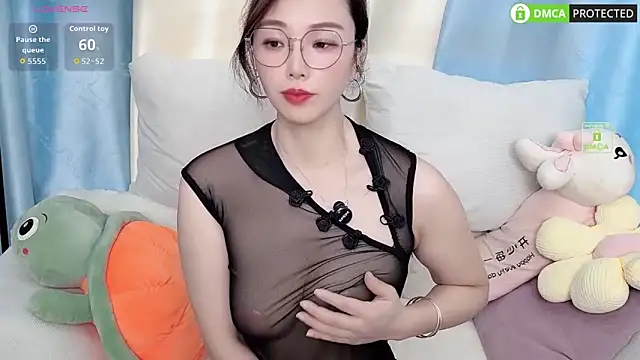 Dewluna online show from June 4, 2026, 10:36 pm