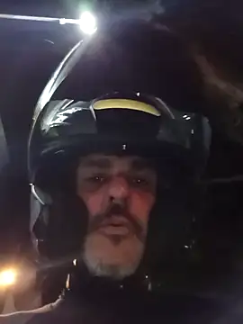 Fzssp online show from April 6, 2026, 2:07 am