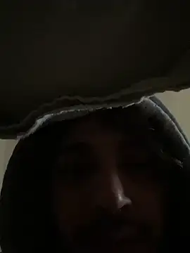 Snapshot of Bello98sud chatting on March 6, 2025, 6:30 am Bello98sud online show from March 6, 2025, 6:30 am