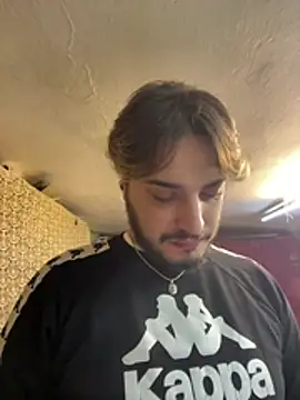 Snapshot of Bello98sud chatting on February 10, 2026, 10:42 pm Bello98sud online show from February 10, 2026, 10:42 pm