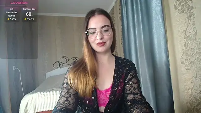 Leila Kissyu online show from April 2, 2026, 10:55 am