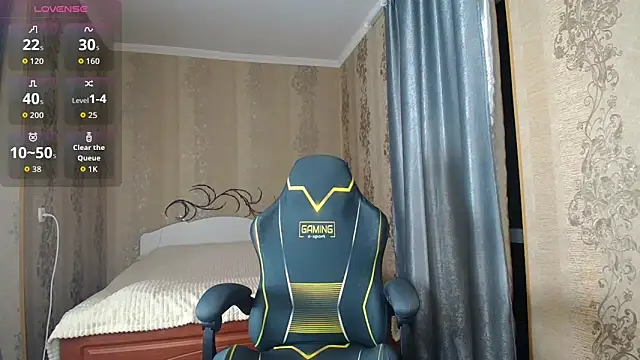 Snapshot of Leila_Kissyu chatting on February 24, 2026, 3:57 pm Leila Kissyu online show from February 24, 2026, 3:57 pm