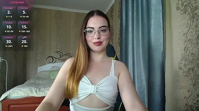 Snapshot of Leila_Kissyu chatting on May 20, 2026, 10:23 am Leila Kissyu online show from May 20, 2026, 10:23 am
