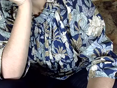 priya patel online show from September 27, 2025, 4:40 am