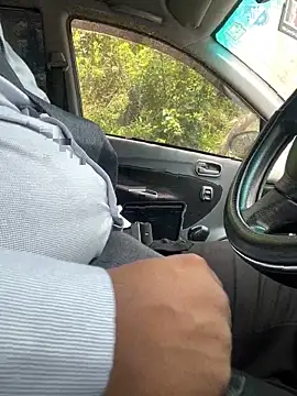 dam-her-boy online show from March 30, 2026, 6:04 am