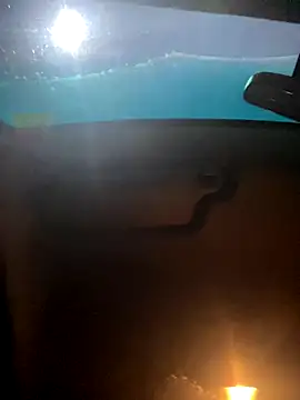 dam-her-boy online show from September 10, 2025, 2:49 pm