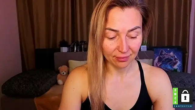 Snapshot of Kiss_julli88I chatting on March 30, 2026, 5:25 pm Kiss julli88I online show from March 30, 2026, 5:25 pm