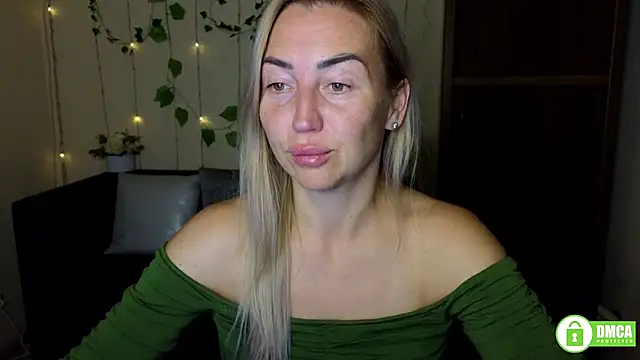 Snapshot of Kiss_julli88I chatting on September 27, 2025, 5:30 pm Kiss julli88I online show from September 27, 2025, 5:30 pm