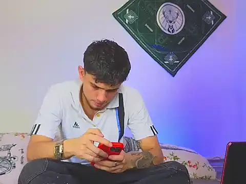 samevansx  online show from December 2, 2025, 6:31 pm