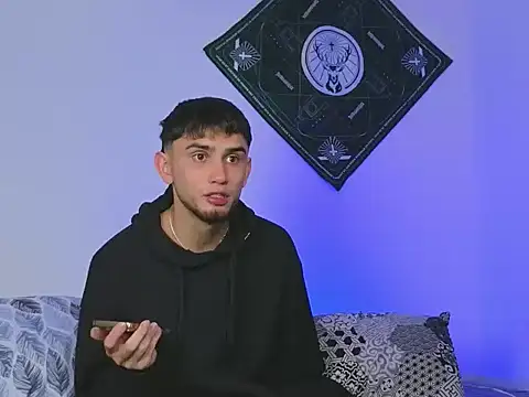 samevansx  online show from October 21, 2025, 3:22 pm