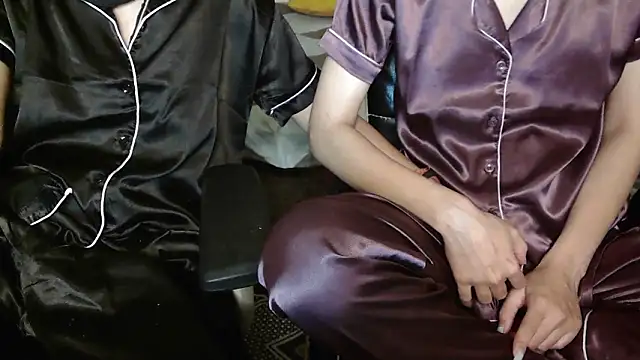 NaughtyThrouple007 online show from February 10, 2026, 8:19 pm