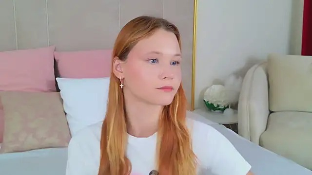 Snapshot of AmeliRoyse chatting on August 6, 2026, 7:31 pm AmeliRoyse online show from August 6, 2026, 7:31 pm