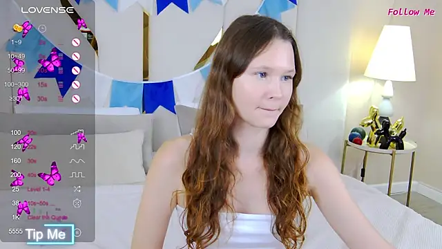 AmeliRoyse online show from September 25, 2025, 5:41 pm