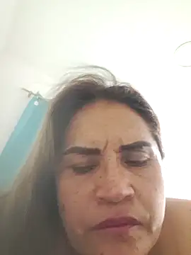 Snapshot of Milena_Foox chatting on October 15, 2025, 11:57 pm Milena Foox online show from October 15, 2025, 11:57 pm