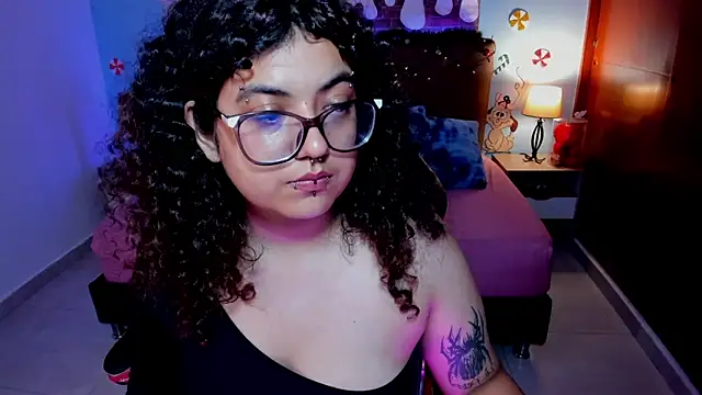  Lilly miller online show from December 19, 2025, 7:05 pm