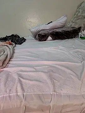 Snapshot of queen_belisima1 chatting on December 19, 2025, 11:12 am queen belisima1 online show from December 19, 2025, 11:12 am