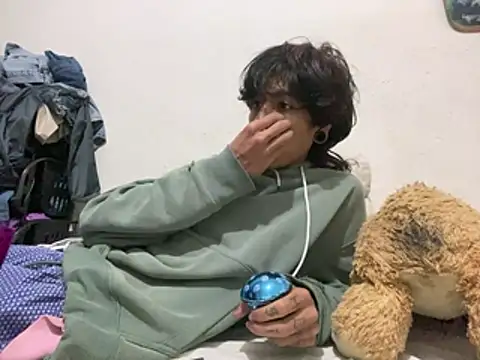 kirito kun online show from April 20, 2026, 12:46 am