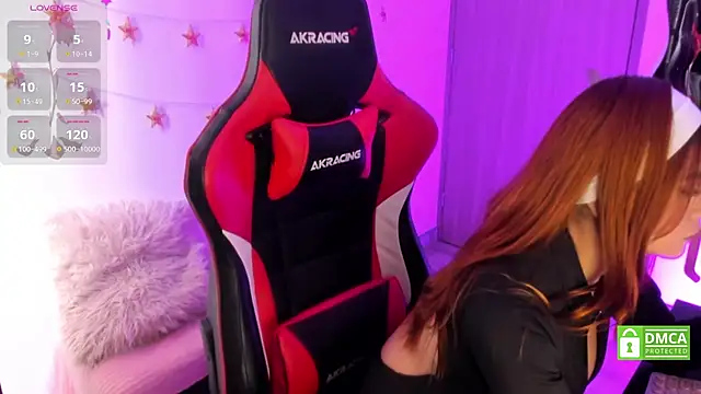 LindaSilverstone online show from March 26, 2026, 8:18 pm