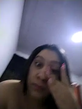 esmeralda jadees online show from November 29, 2025, 12:49 pm