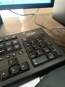 himvilohi08 online show from October 15, 2025, 8:00 am