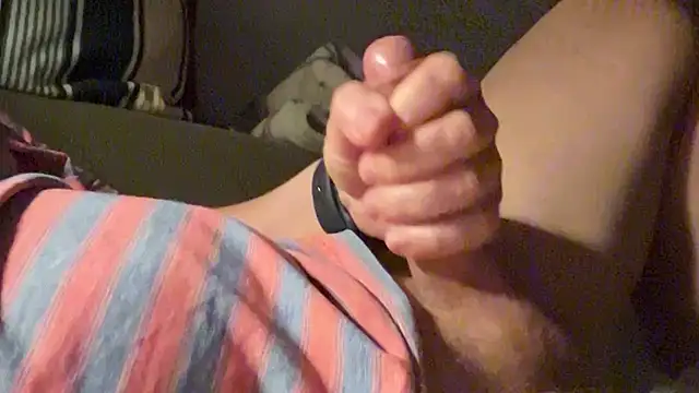 Snapshot of Artur17cmm chatting on March 12, 2025, 8:52 pm Artur17cmm online show from March 12, 2025, 8:52 pm